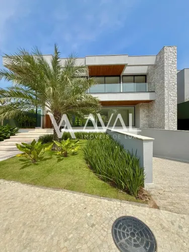 Casa de 1.600m² no condomínio Nova Ipanema na Barra da Tijuca para venda com 5 suítes, sub