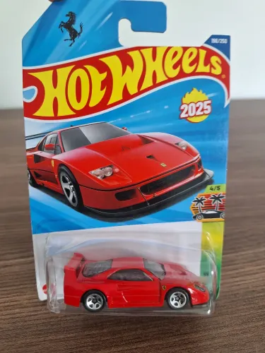 Hot wheels ferrari f40