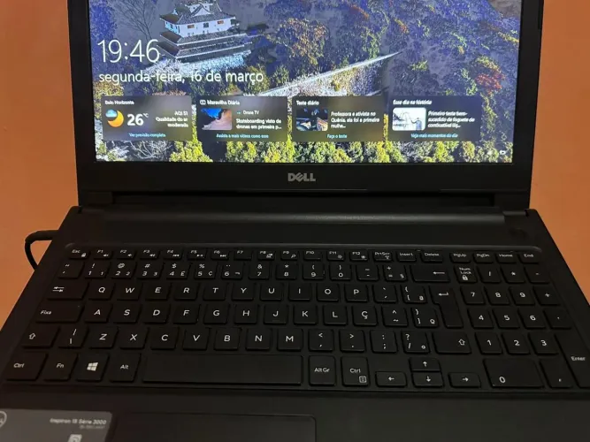 VENDE-SE NOTEBOOK DELL INSPIRON 15- 3567. ÓTIMO CUSTO BENEFÍCIO.