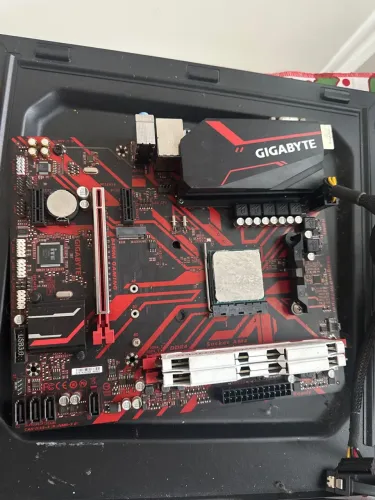 Kit Ryzen 3 3200g 16 GB DDR4