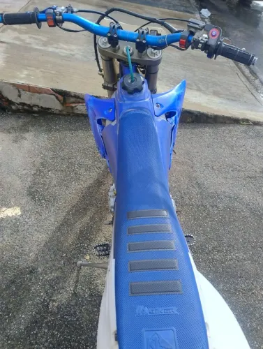 Wr 2006 Mix motor XRE 300 acompanha comando bravo, moto carburada motor com numeração not