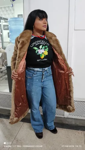 Lindo Casaco de pelúcia Frances