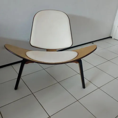 Poltrona Shell design 