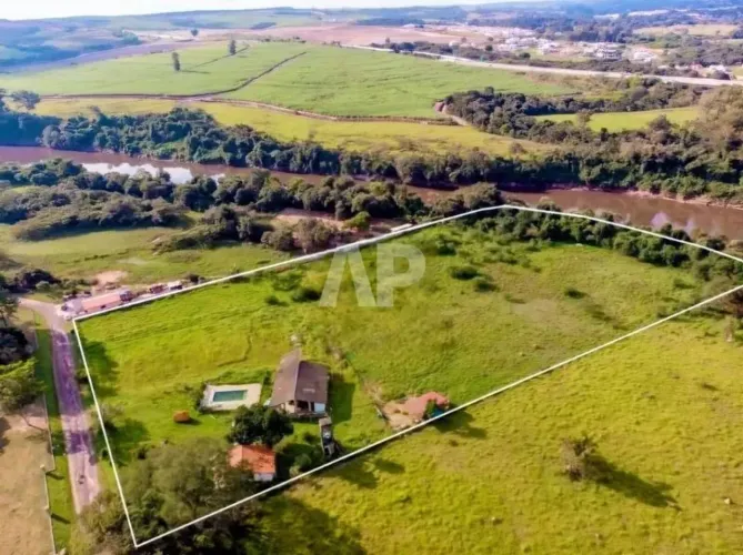 Chácara à venda, 20000 m² por R$ 1.550.000,00 - Condominio Santa Filomena - Salto/SP