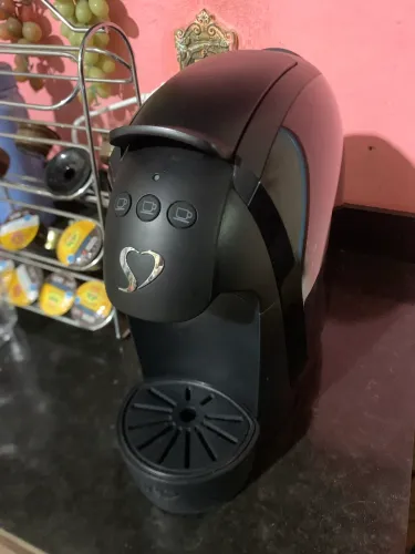 Cafeteira cápsulas 3 corações