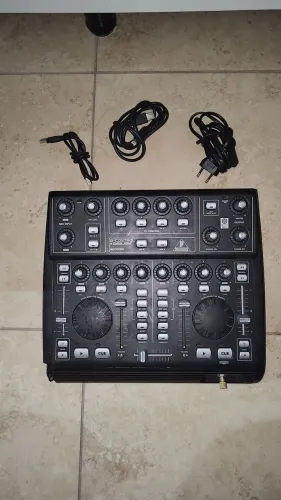 Behringer BCD 3000
