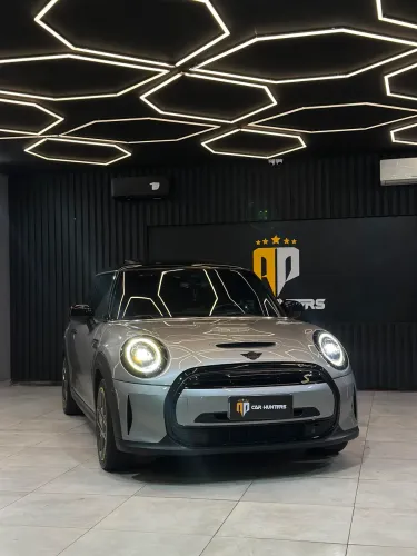 Mini Cooper SE Exclusive 3P (elétrico) 2023