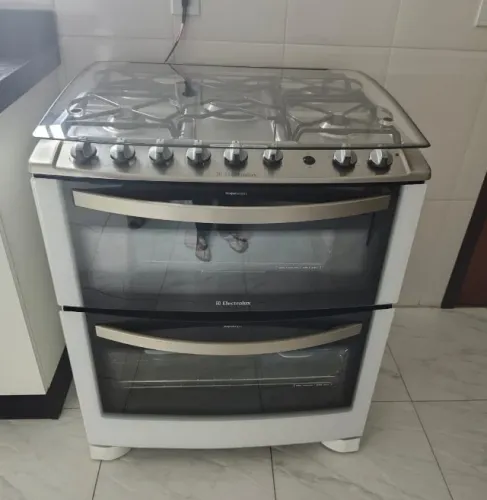 Fogão Electrolux 5 Bocas Duplo Forno