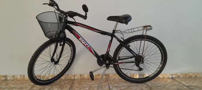 Bicicleta com acessórios Manda proposta 