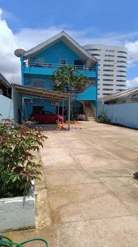 Vila de 3 apartamentos mobiliados em área nobre! No bairro São João Bosco - Por R$ 1.166.0