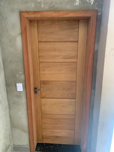 Instalação porta de madeira!