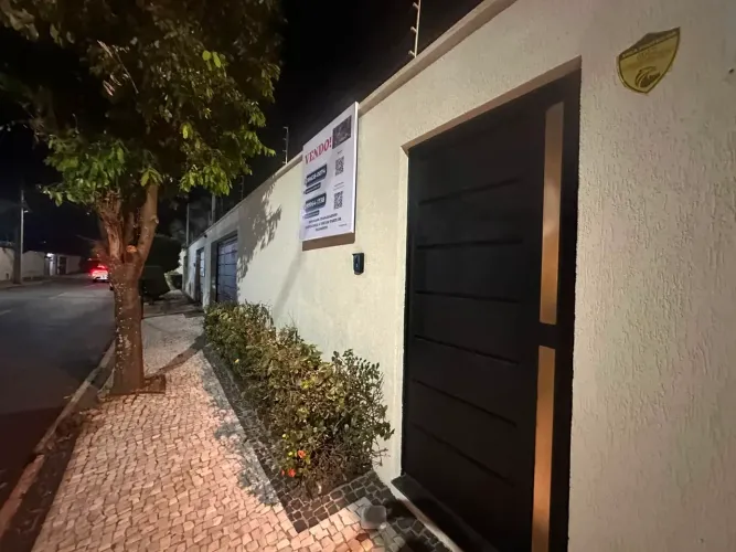 CASA ÚNICA NO TERRENO | ALTO PADRÃO | SETOR GOIÂNIA 2 Rua Maçaranduba | Setor Goiânia 2