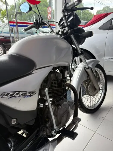 **TITAN 150 KS 2007 ISENTA IPVA SUPER ORIGINAL IMPECAVEL**