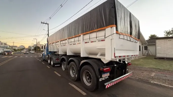 Caçamba 1 pistão