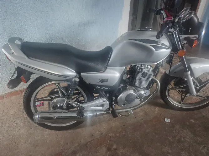 Vende-se Suzuki YES 2007 urgente