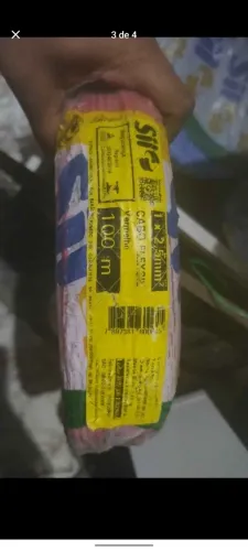 Rolo de fio