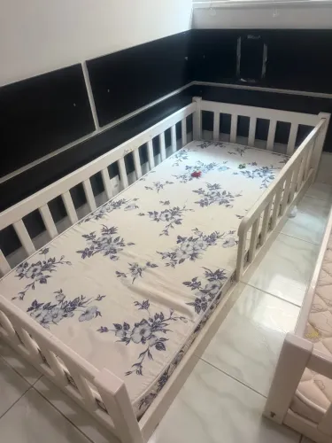 Camas solteiro e infantil