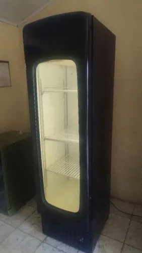 Freezer Cervejeiro Metalfrio 300 litros
