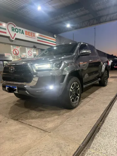 Toyota Hilux CD SRX 4X4 2.8 TDI 16V Diesel Aut. 2024