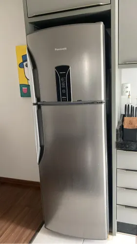 geladeira Panasonic Frost Free Inverter, duplex, na cor inox/prata