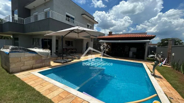 Casa Exclusividade com Escritura - 207 m² por R$ 1.100.000 - Condomínio Ninho Verde II - P