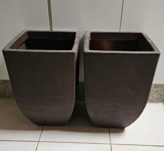 VASO POLIETILENO MODERNO TRAPÉZIO 54 x 35,5