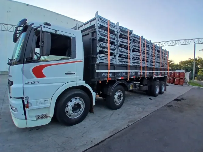 Vende-se caminhão atego bitruck