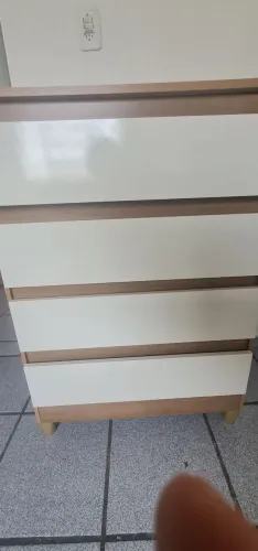 Vendo Comoda em excelente estado