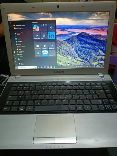 Notebook Samsung RV415 - Tela e Teclado Perfeitos (Ideal p/ Peças ou Uso bem Básico)