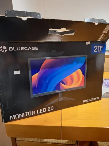 Vendo monitor e teclado