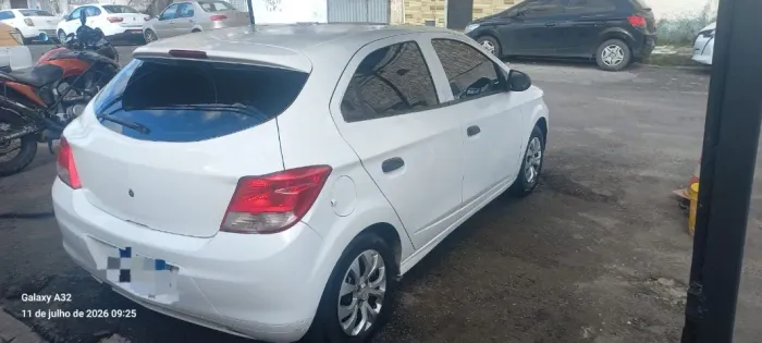 Chevrolet Onix JOY Hatch 1.0 8V Flex Mec. 4P 2018