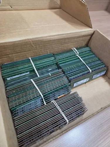 Lote de Memórias RAM DDR2 e DDR3 para Desktop e Servidor - Funcionando