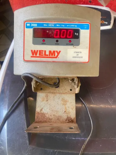 Balança Welmy W300 usada