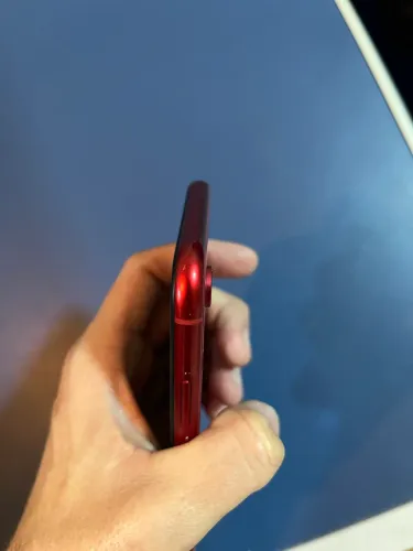 iPhone XR 64GB Vermelho