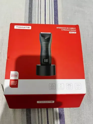 Máquina De Cortar Cabelo Profissional Tomate MAG-039 Digital Recarregável À Prova D?Água