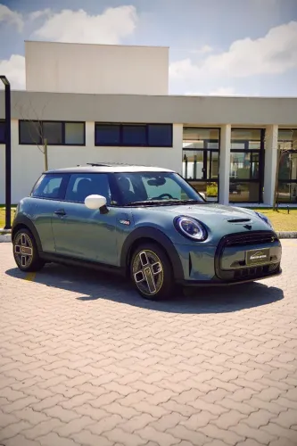 Mini Cooper SE Exclusive 3P (elétrico) 2023