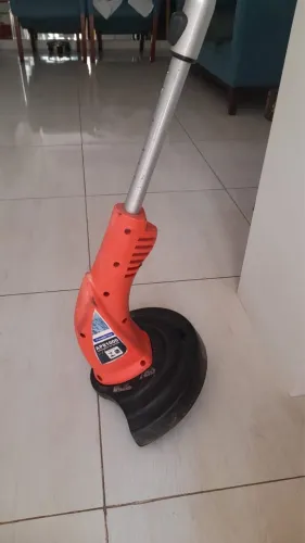 Aparador de grama Tramontina AP1000