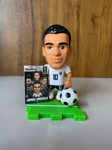 Boneco Ballers Copa do Mundo Musiala