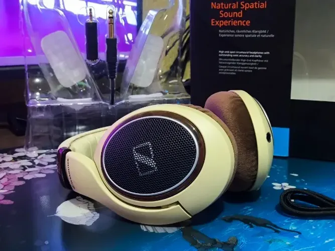 Headphone Sennheiser HD598 Ivory Cream