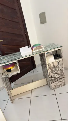 Mesa de manicure 