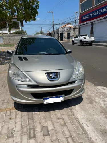 Peugeot 207 XR 1.4 Flex 8V 5P 2012