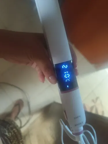 Prancha com placas de titânio flutuantes