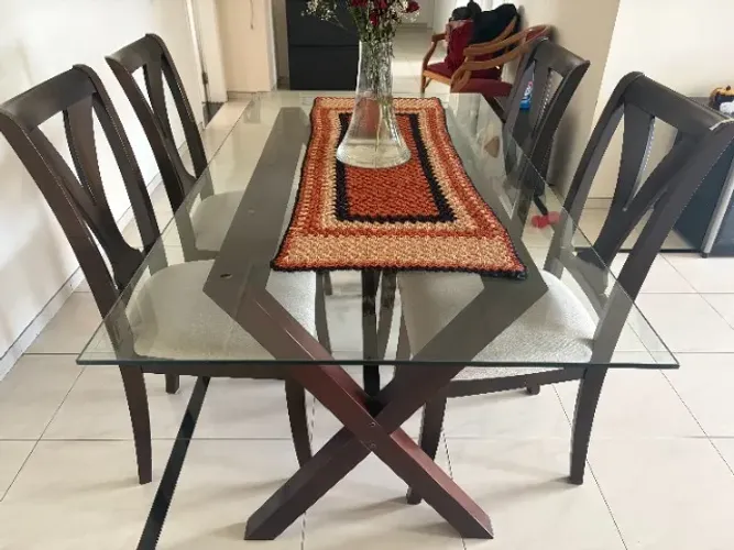 Mesa Jantar 4-6 lugares Primeiríssima (Vidro e Madeira)