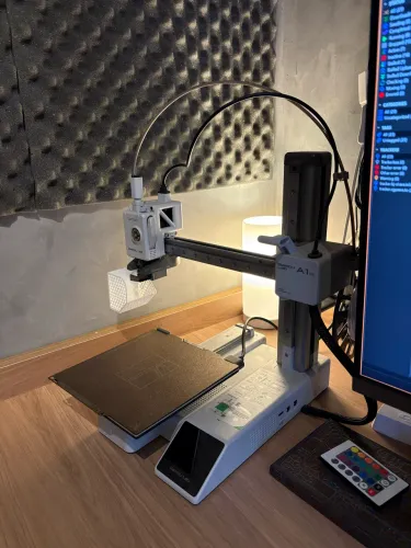 Impressora 3D Bambu Lab A1 Mini - Pouco Uso | Nova