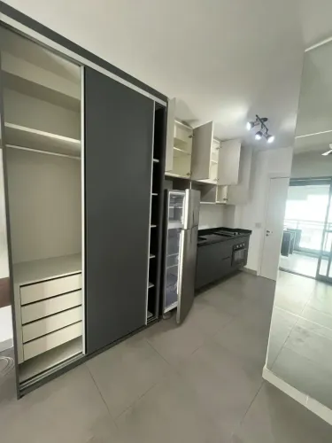 Imóvel para aluguel possui 24 metros quadrados com 1 quarto em Pinheiros - São Paulo - SP