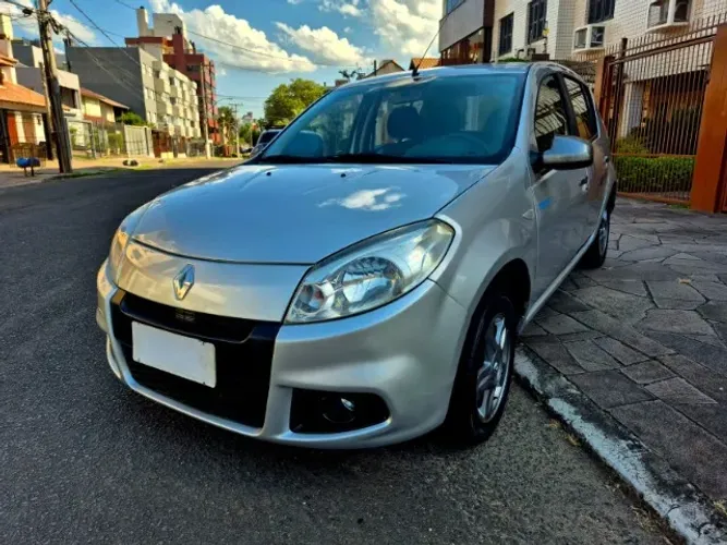 2014 Renault Sandero Techrun Completo Top Baixa km Financio/Avalio Troca