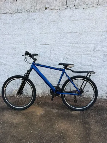 Bicicleta Azul - Aro 26 - 21 Marchas