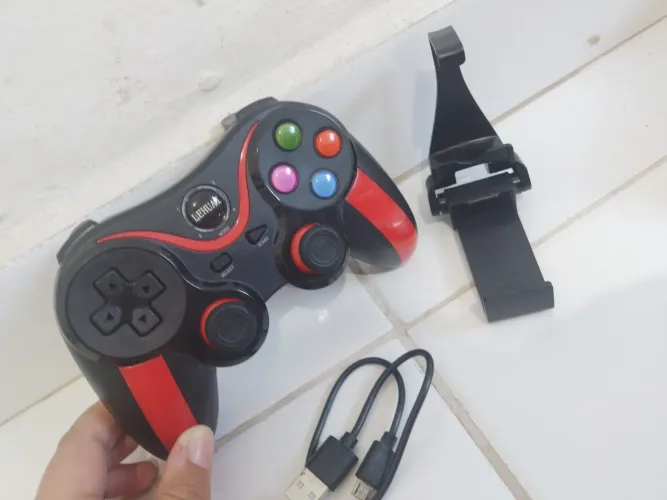 Controler gamer completo + cabo de carregar + suporte