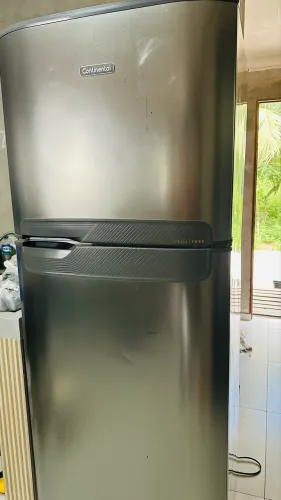 Geladeira Continental inox frostfree 472L