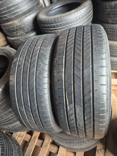 Par de pneus 225/50/18 Bridgestone